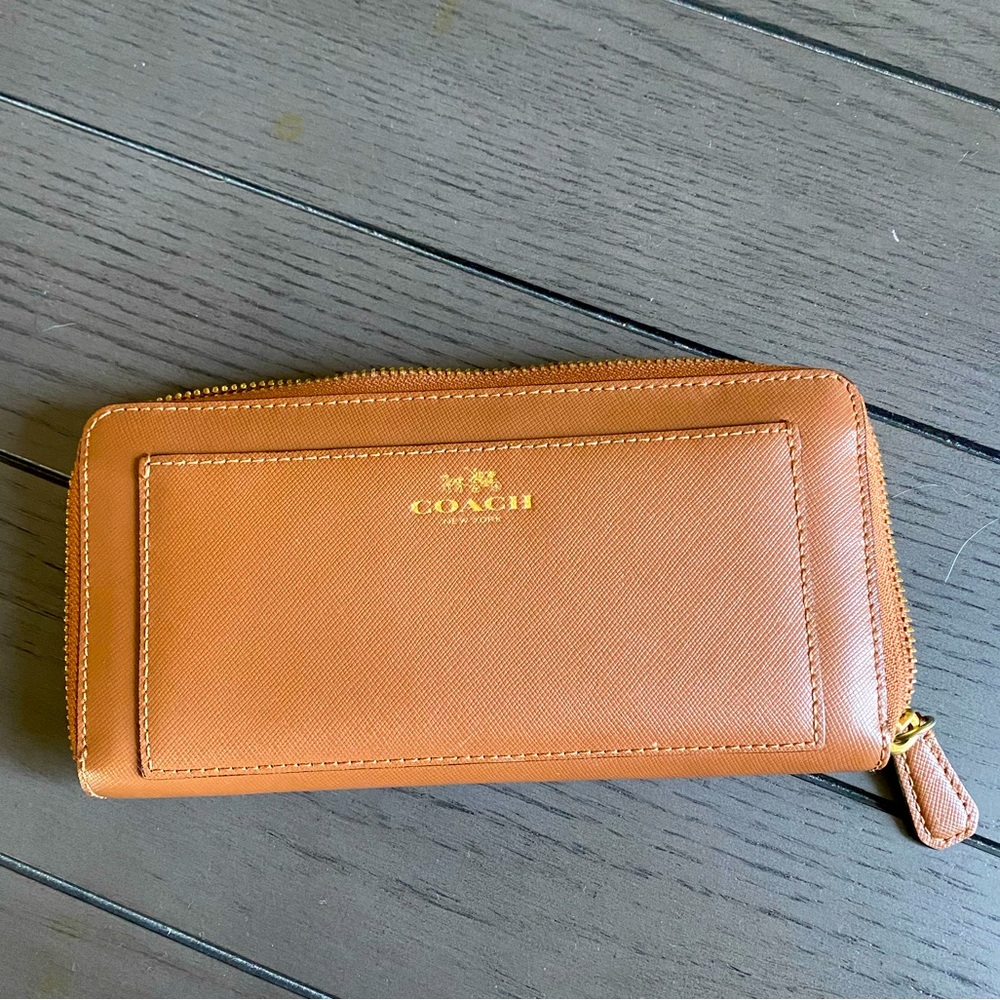 Coach wallet